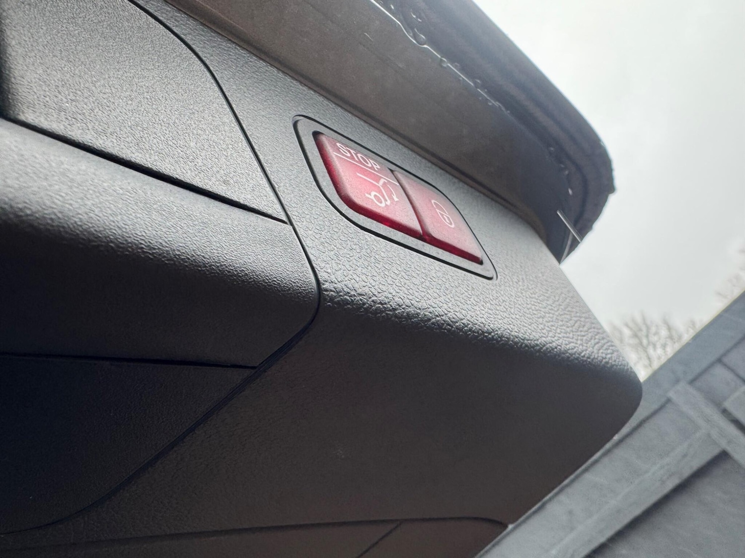 Used Mercedes-Benz GLC 2017 for sale - 77550003: Photo 43