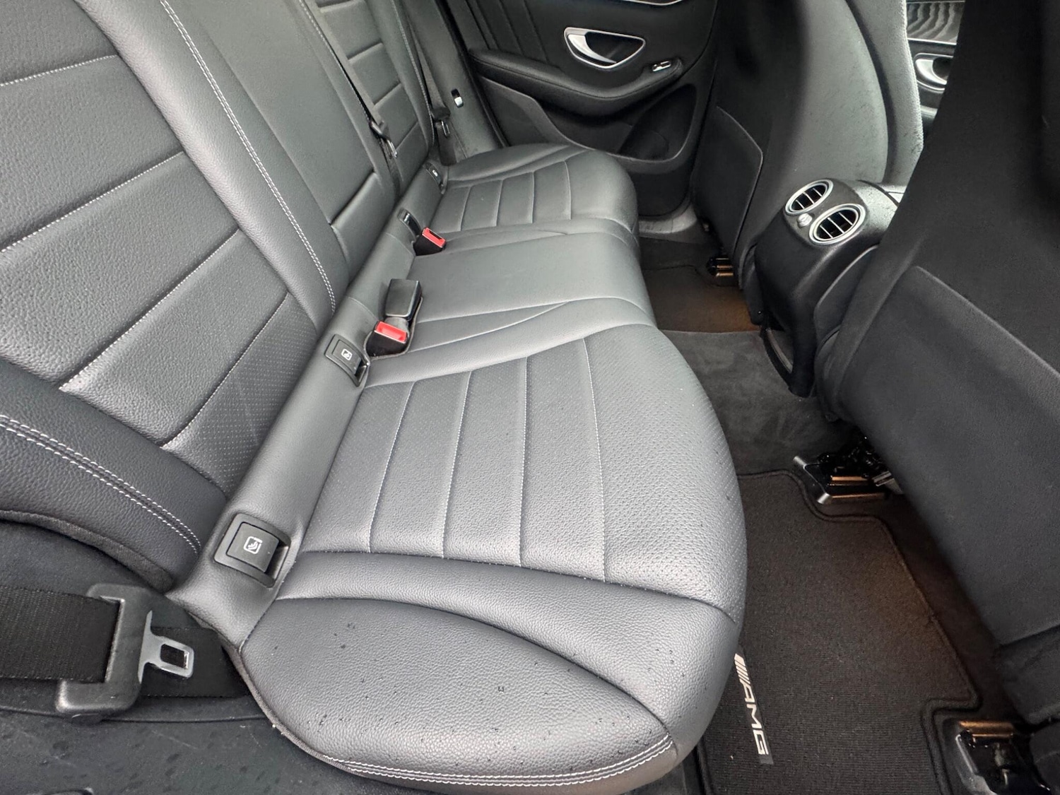 Used Mercedes-Benz GLC 2017 for sale - 77550003: Photo 44