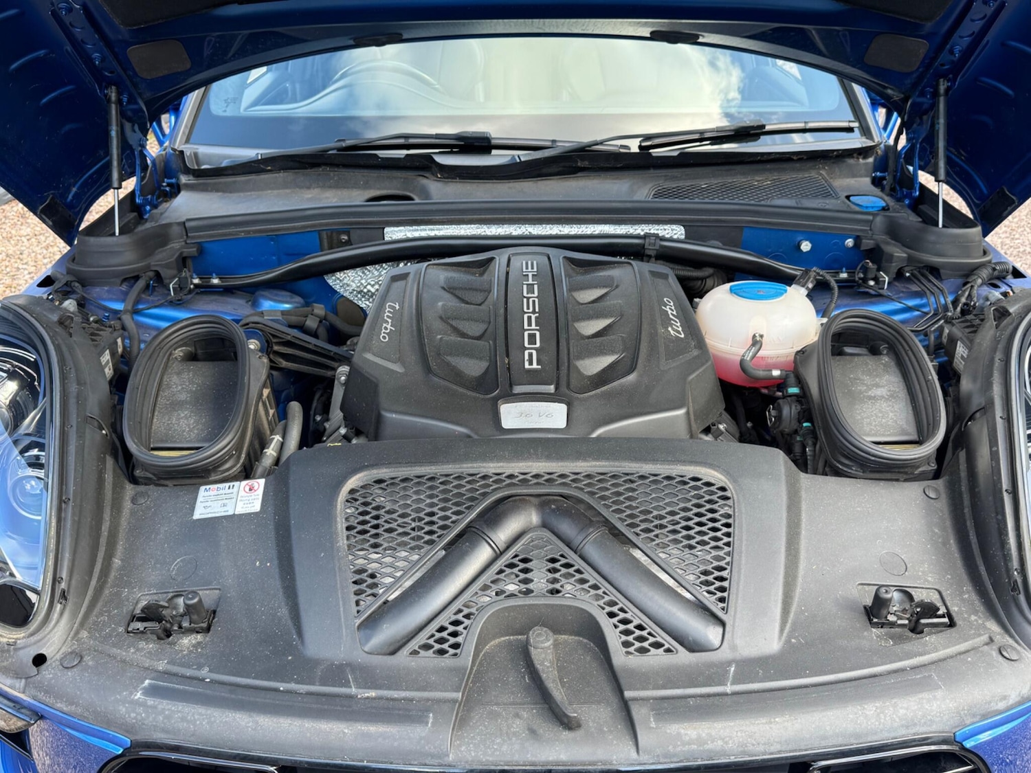 Used Porsche Macan 2018 for sale - 77892632: Photo 40