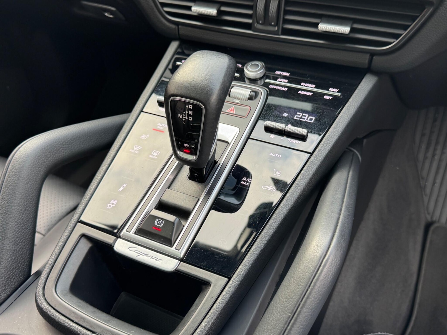 Used Porsche Cayenne 2019 for sale - 76671544: Photo 16