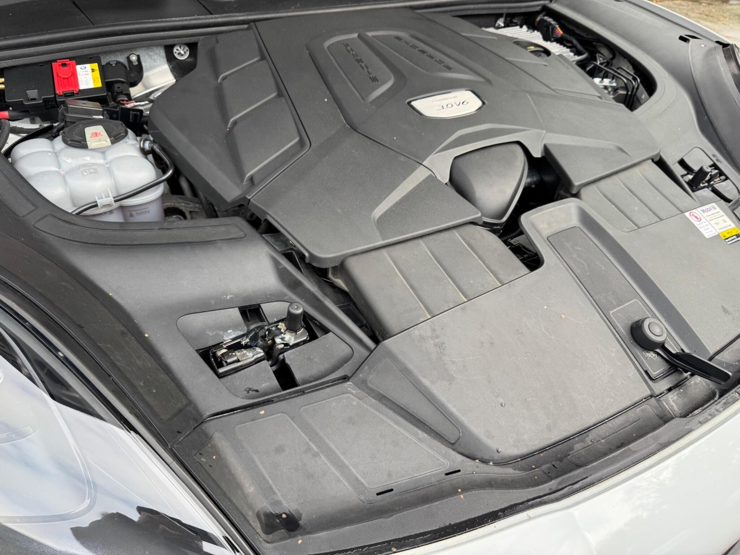 Used Porsche Cayenne 2019 for sale - 76671544: Photo 42