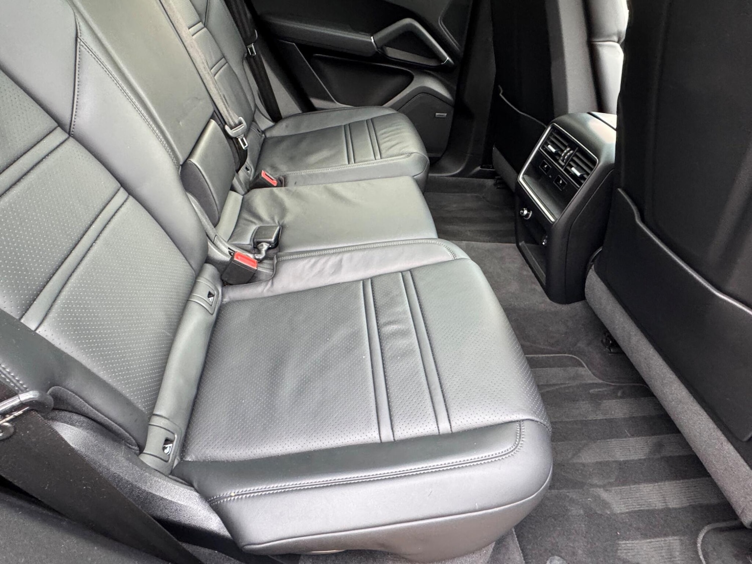 Used Porsche Cayenne 2019 for sale - 76671544: Photo 43