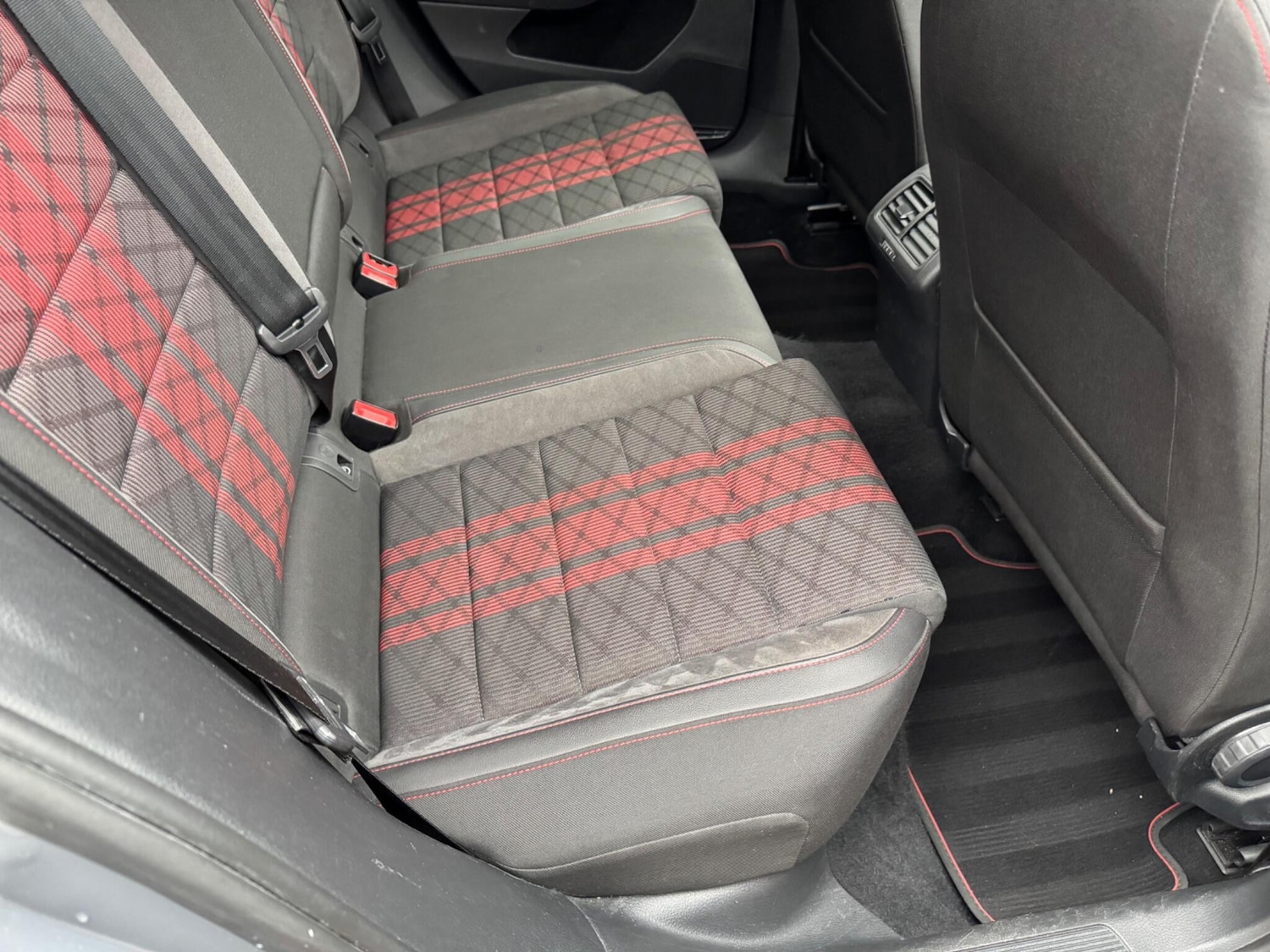 Used Volkswagen Golf 2019 for sale - 76671642: Photo 44