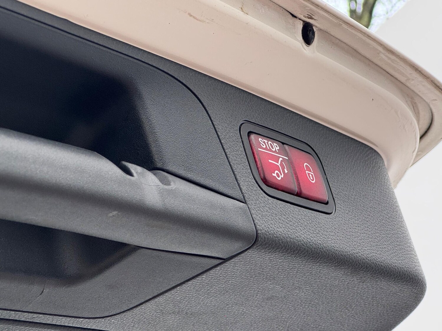 Used Mercedes-Benz GLC 2018 for sale - 77549898: Photo 42