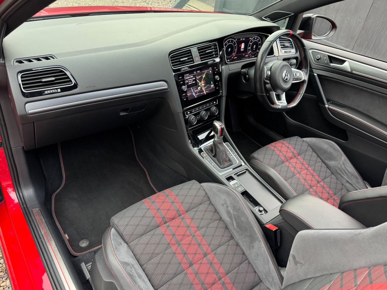 Used Volkswagen Golf 2019 for sale - 77646540: Photo 18