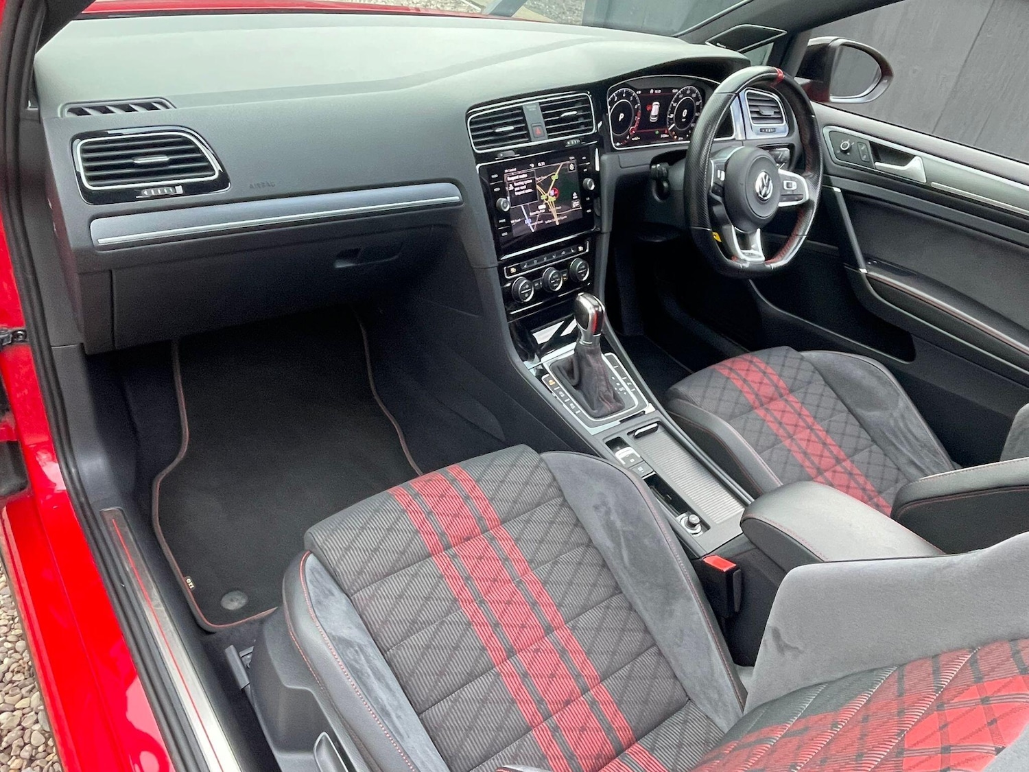 Used Volkswagen Golf 2019 for sale - 77646540: Photo 19