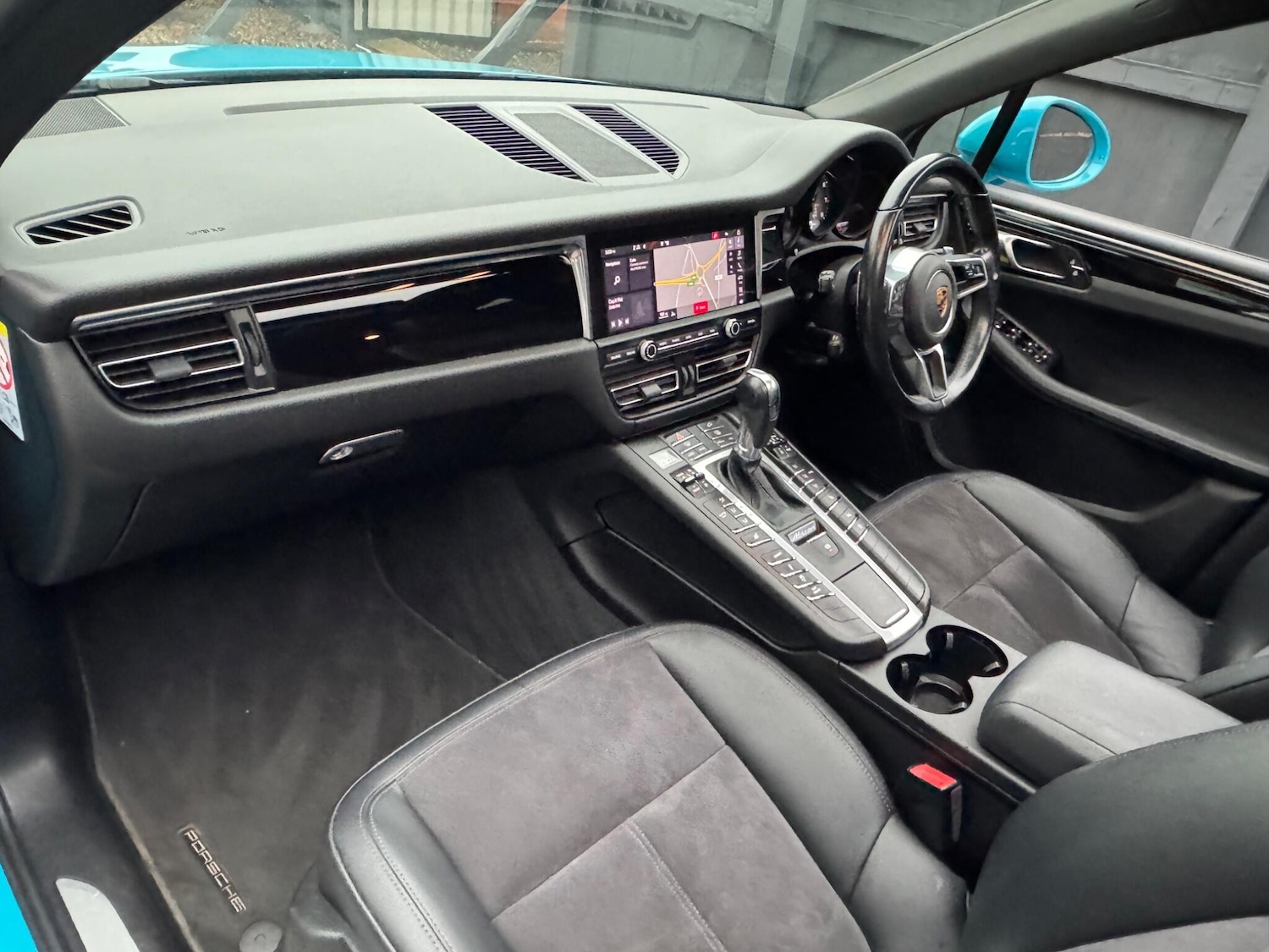 Used Porsche Macan 2021 for sale - 76671655: Photo 50