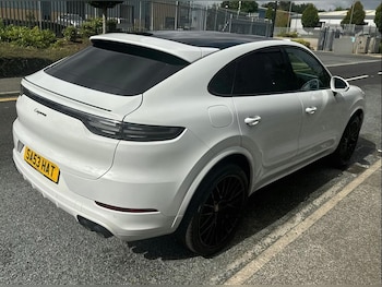 Used Porsche Cayenne 2019 for sale - 75544094: Photo