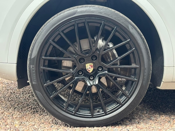 Used Porsche Cayenne 2019 for sale - 75544094: Photo 32