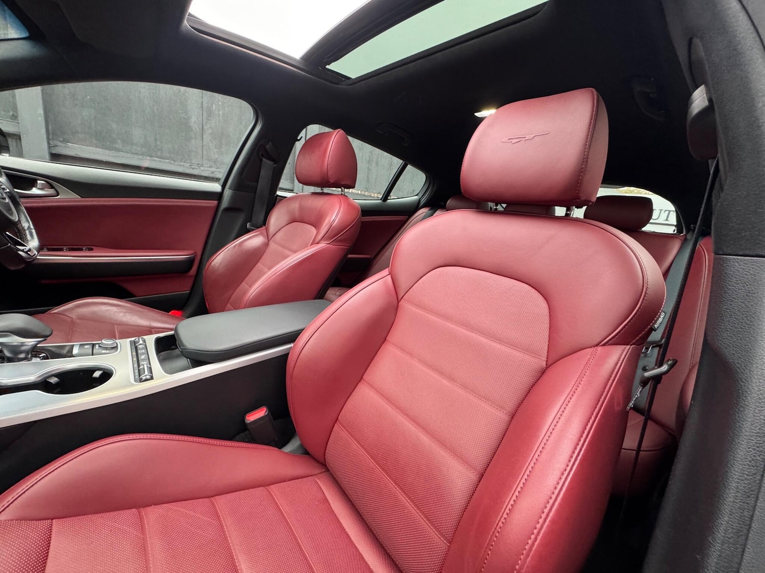 Used Kia Stinger 2020 for sale - 76584610: Photo 17