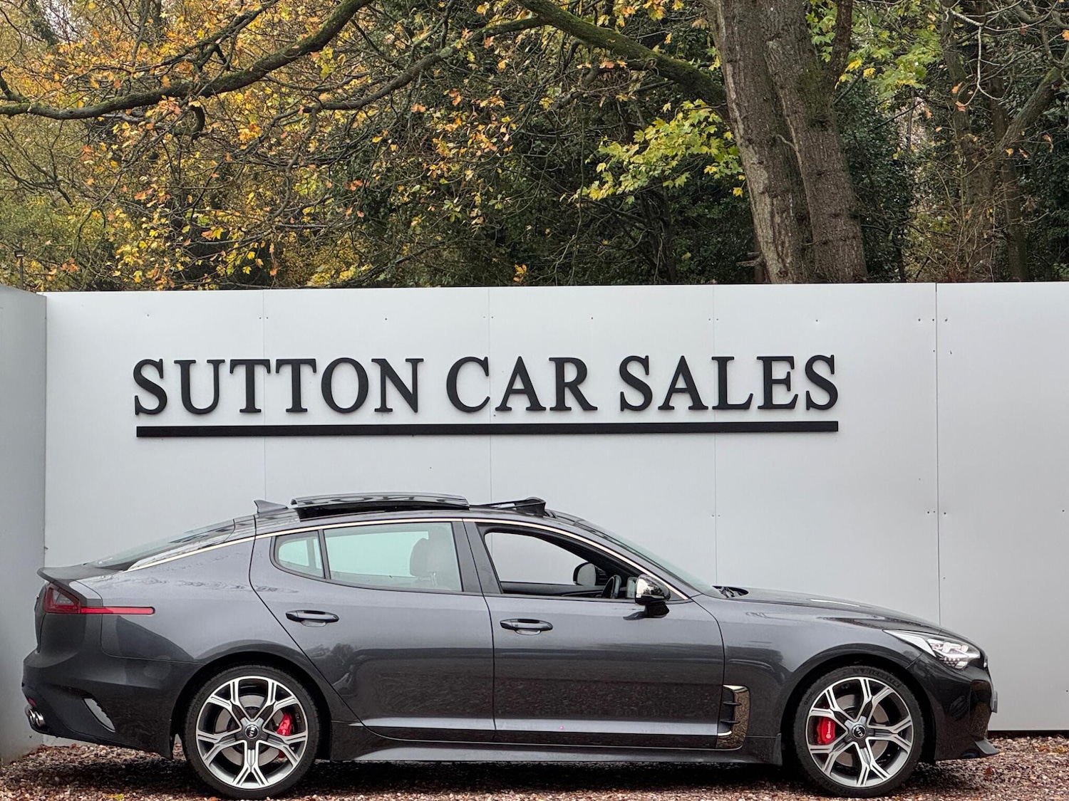 Used Kia Stinger 2020 for sale - 76584610: Photo 2