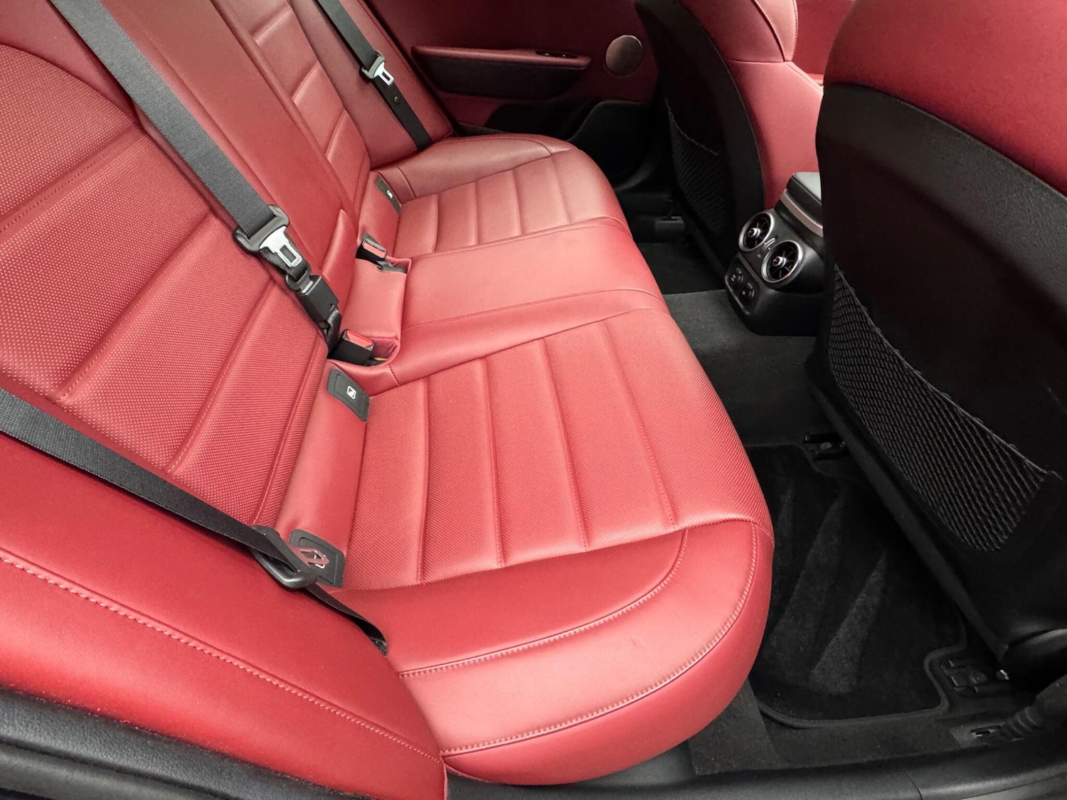 Used Kia Stinger 2020 for sale - 76584610: Photo 46