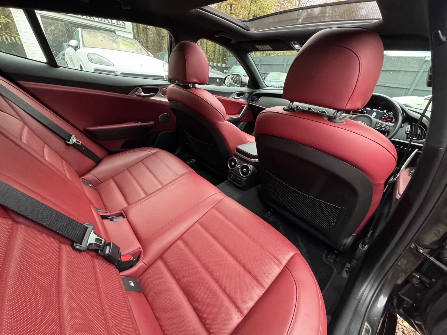 Used Kia Stinger 2020 for sale - 76584610: Photo 48