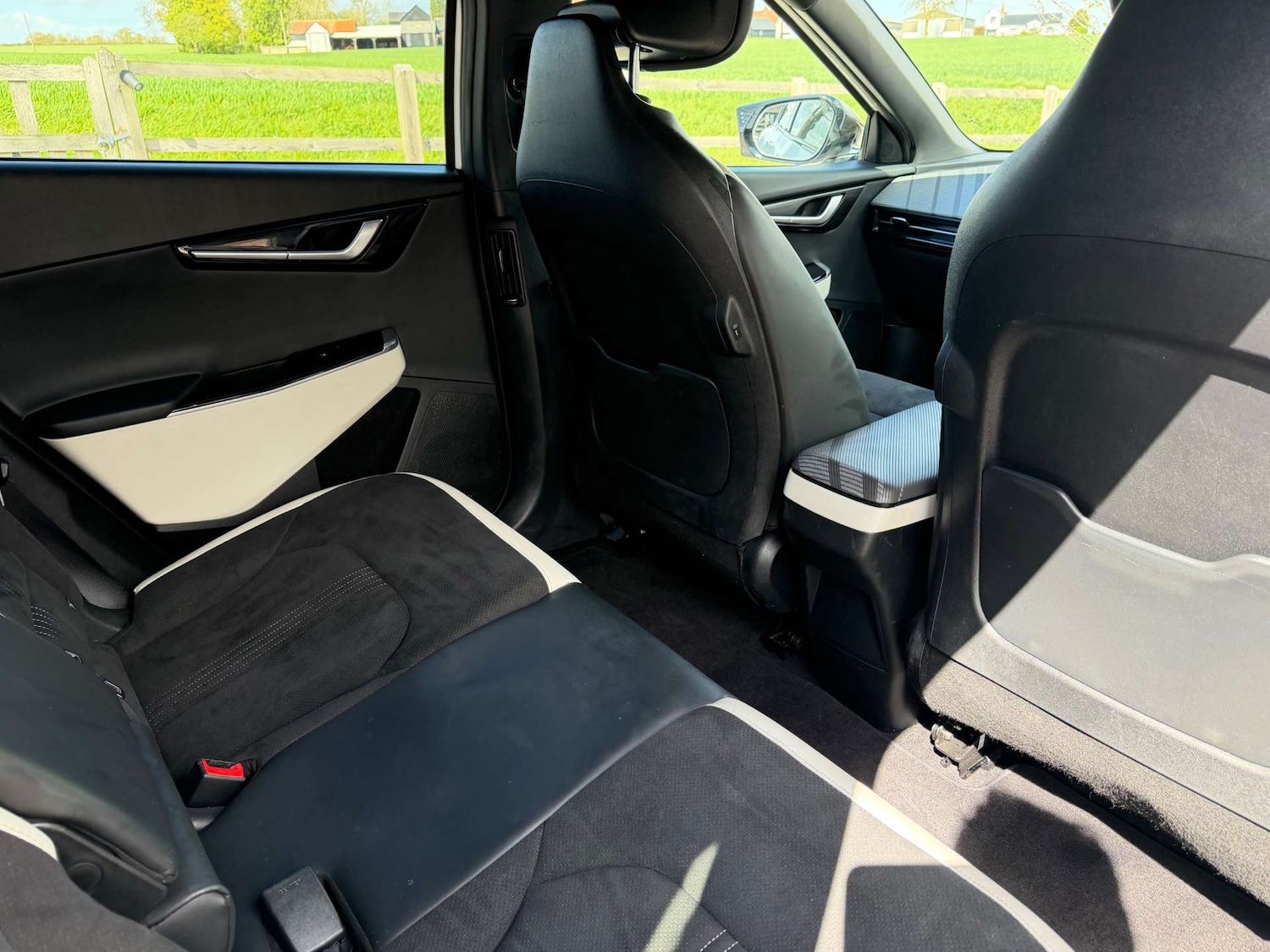 Used Kia EV6 2023 for sale - 78218989: Photo 13