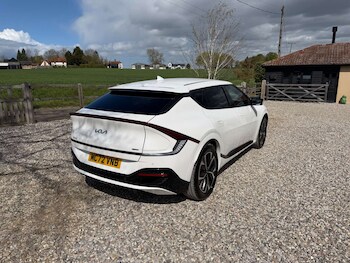 Used Kia EV6 2023 for sale - 78218989: Photo