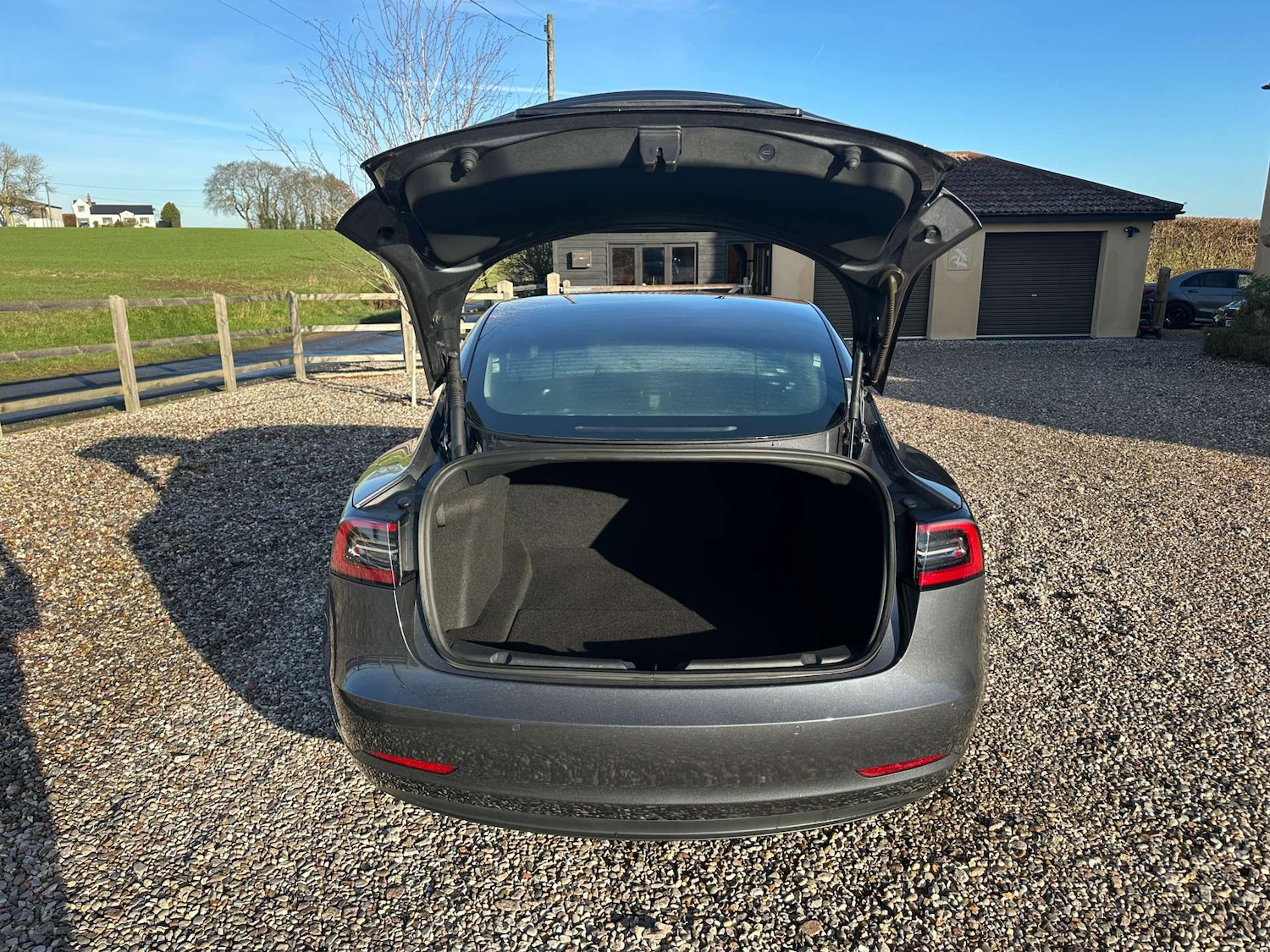 Used Tesla Model 3 2021 for sale - 76940180: Photo 9