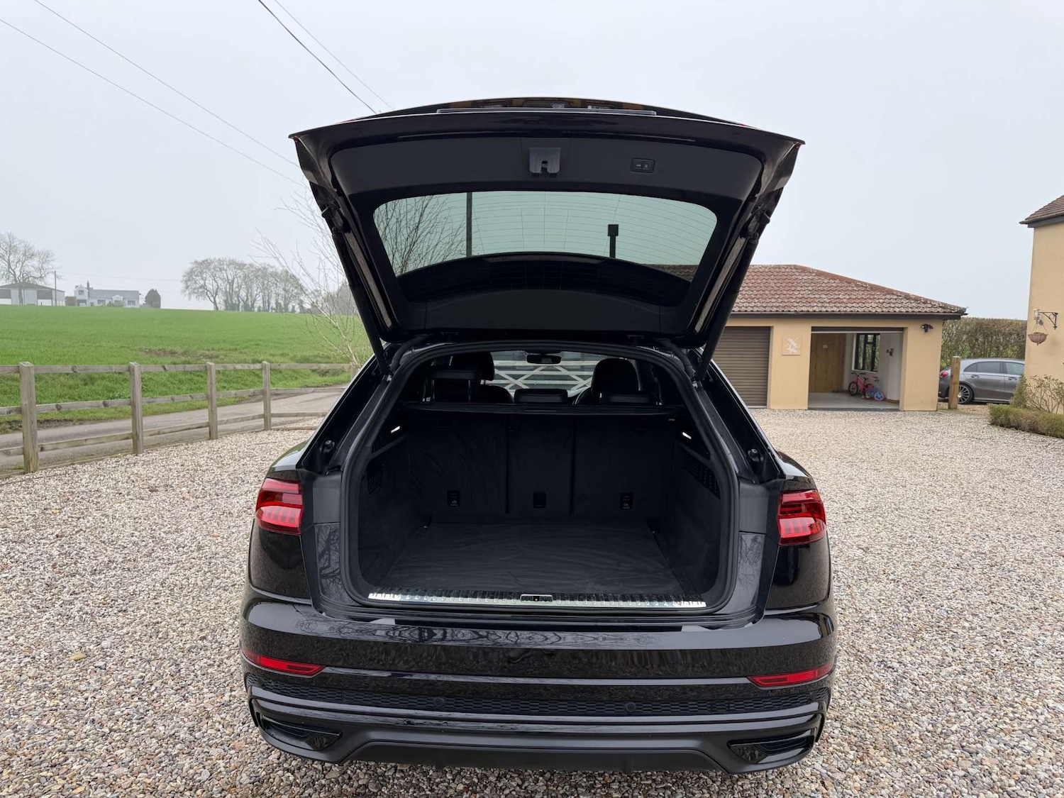 Used Audi Q8 2021 for sale - 77798394: Photo 9