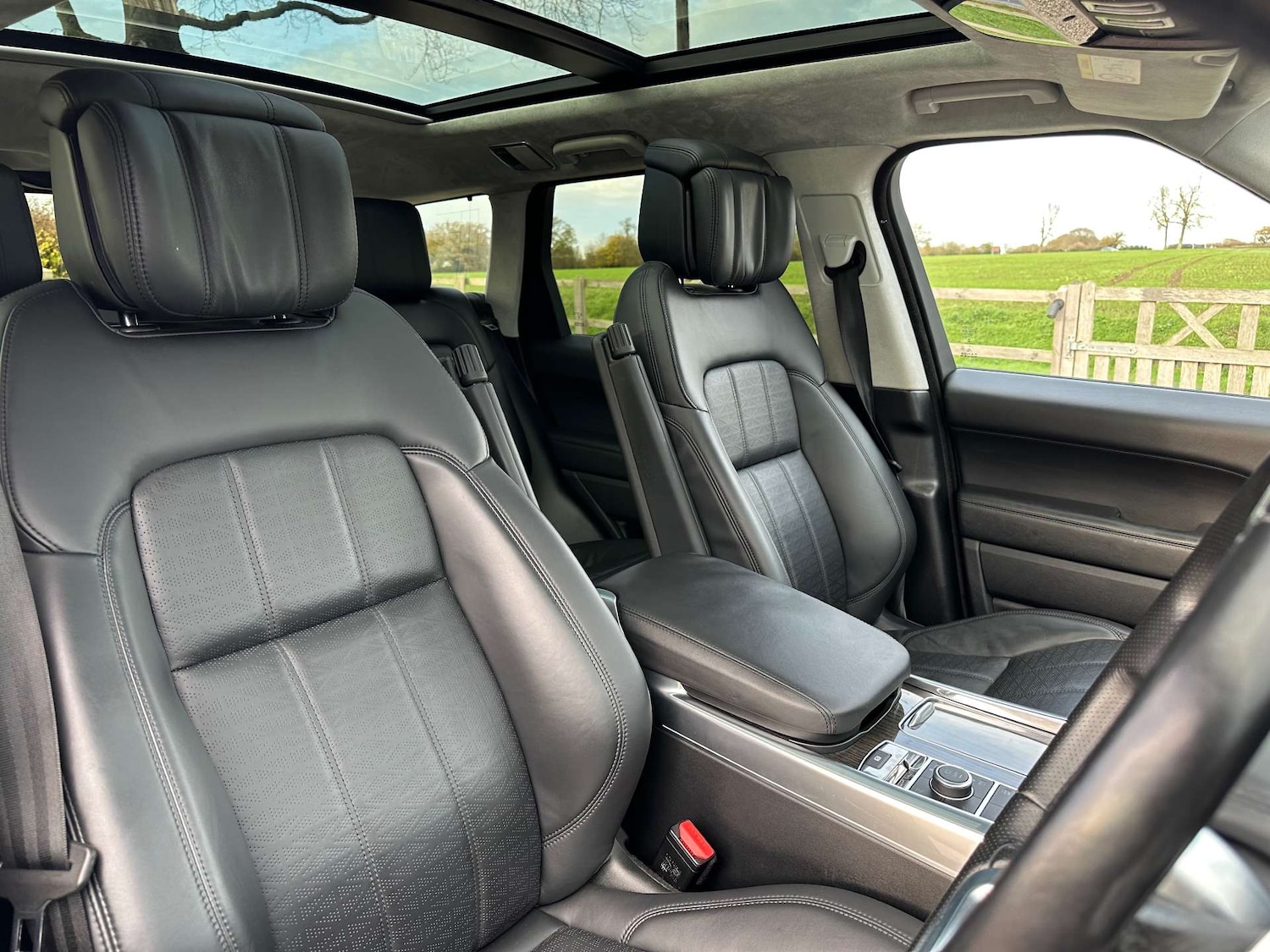 Used Land Rover Range Rover Sport 2018 for sale - 76724035: Photo 18