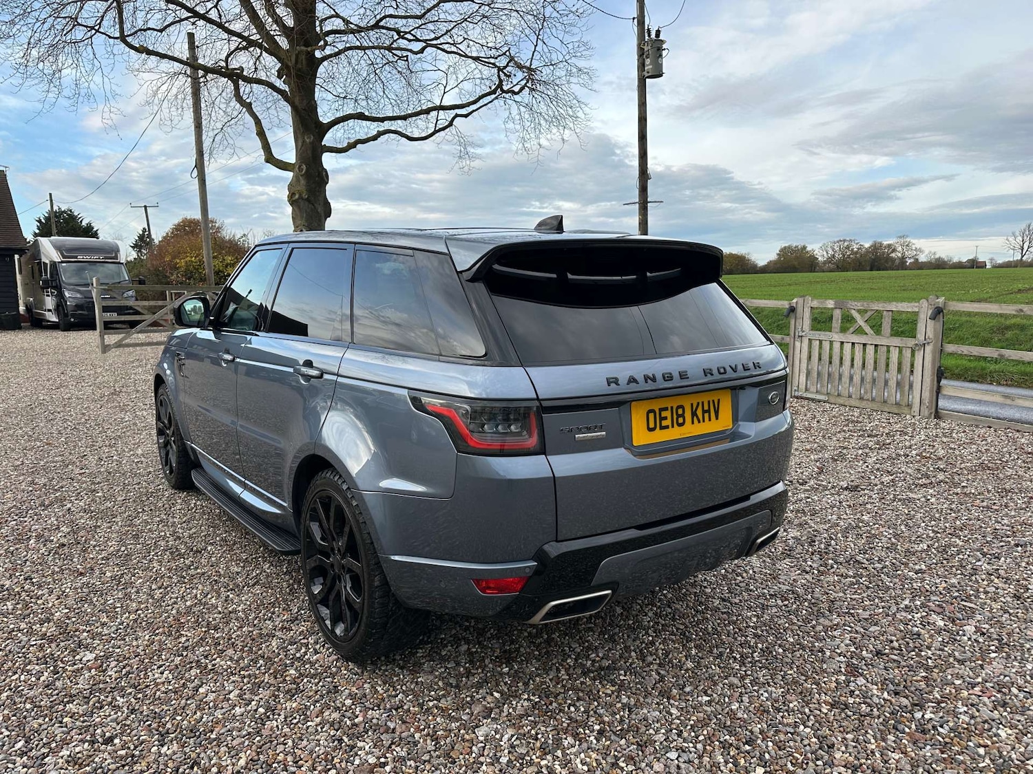 Used Land Rover Range Rover Sport 2018 for sale - 76724035: Photo 3