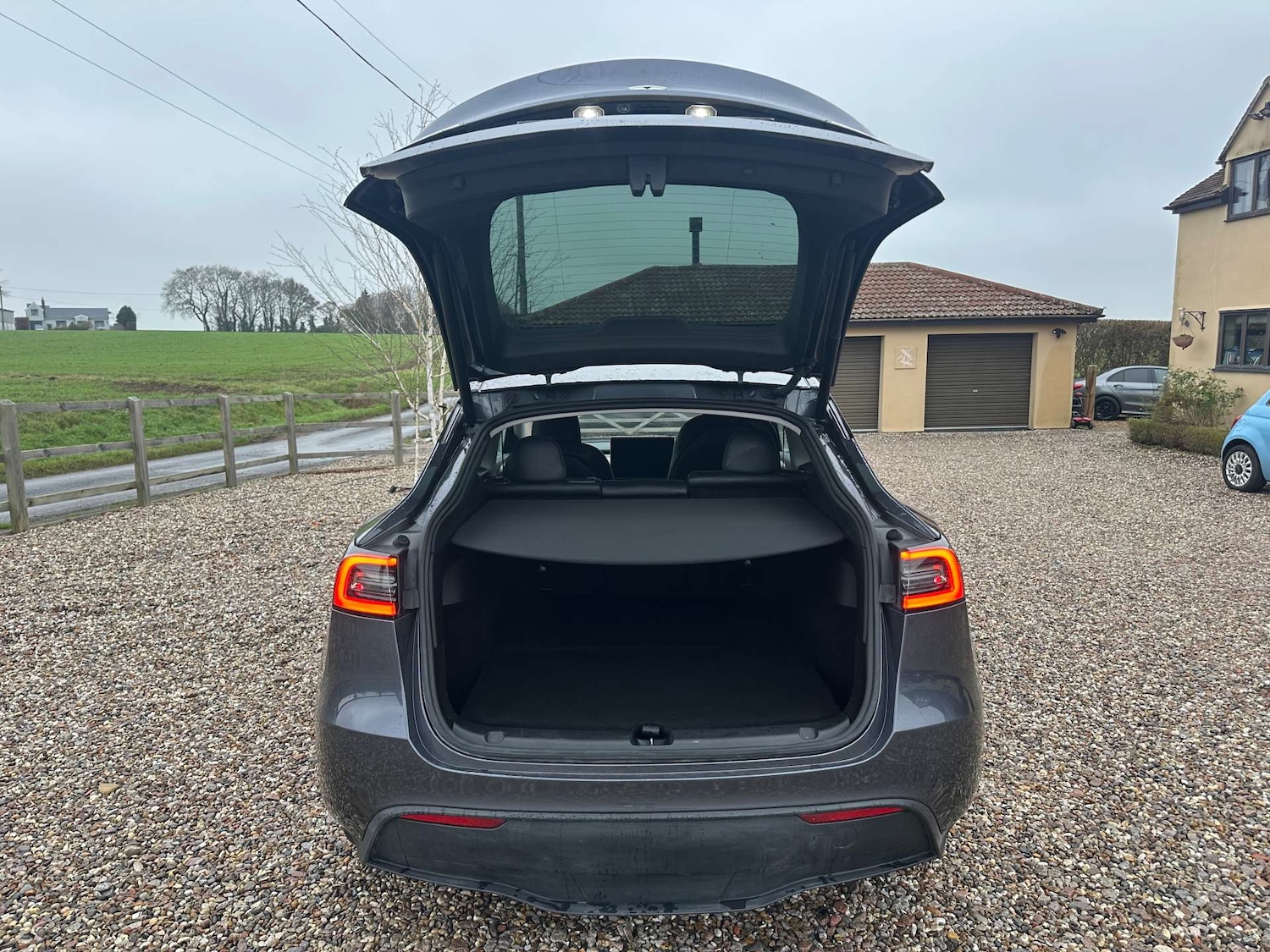 Used Tesla Model Y 2022 for sale - 77022582: Photo 9