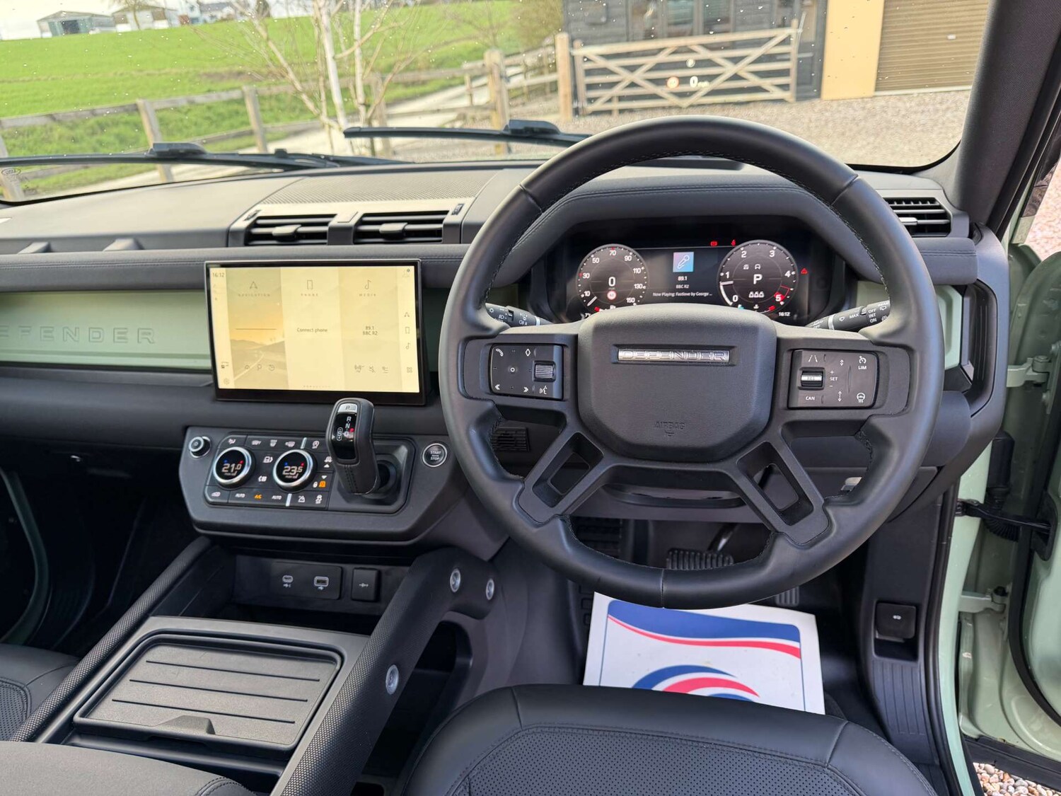 Used Land Rover Defender 2024 for sale - 77571292: Photo 23