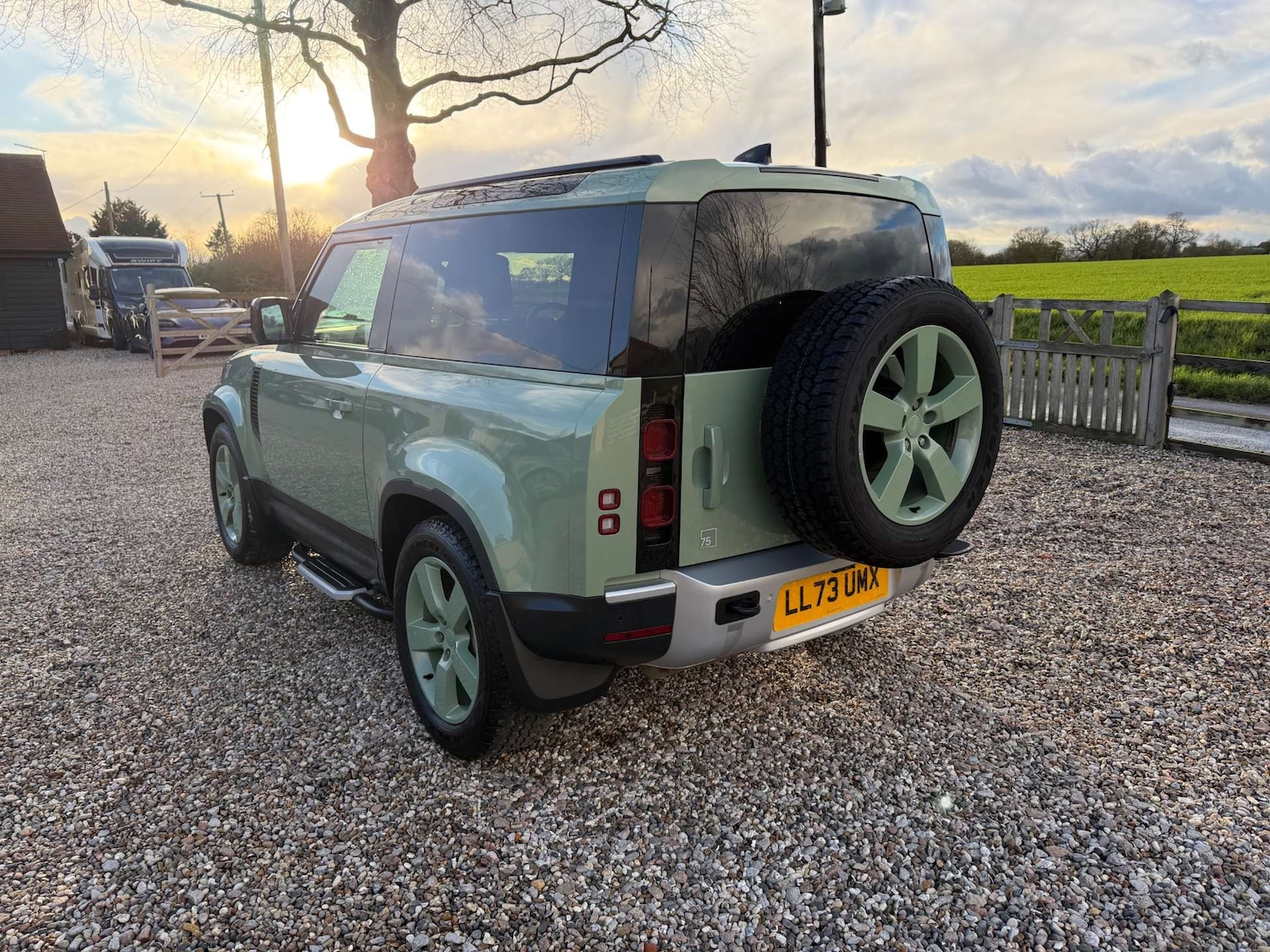 Used Land Rover Defender 2024 for sale - 77571292: Photo 3