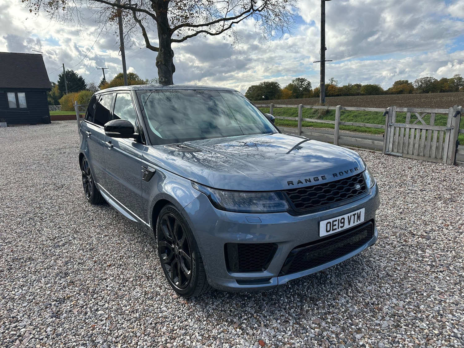 Used Land Rover Range Rover Sport 2019 for sale - 76345041: Photo 1