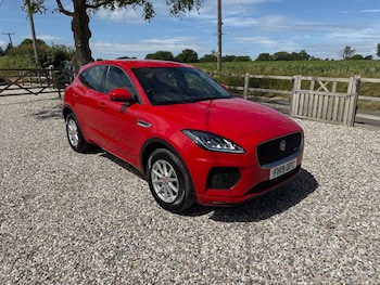 2019 - 2.0 E-Pace R-Dynamic D 4X2 5dr