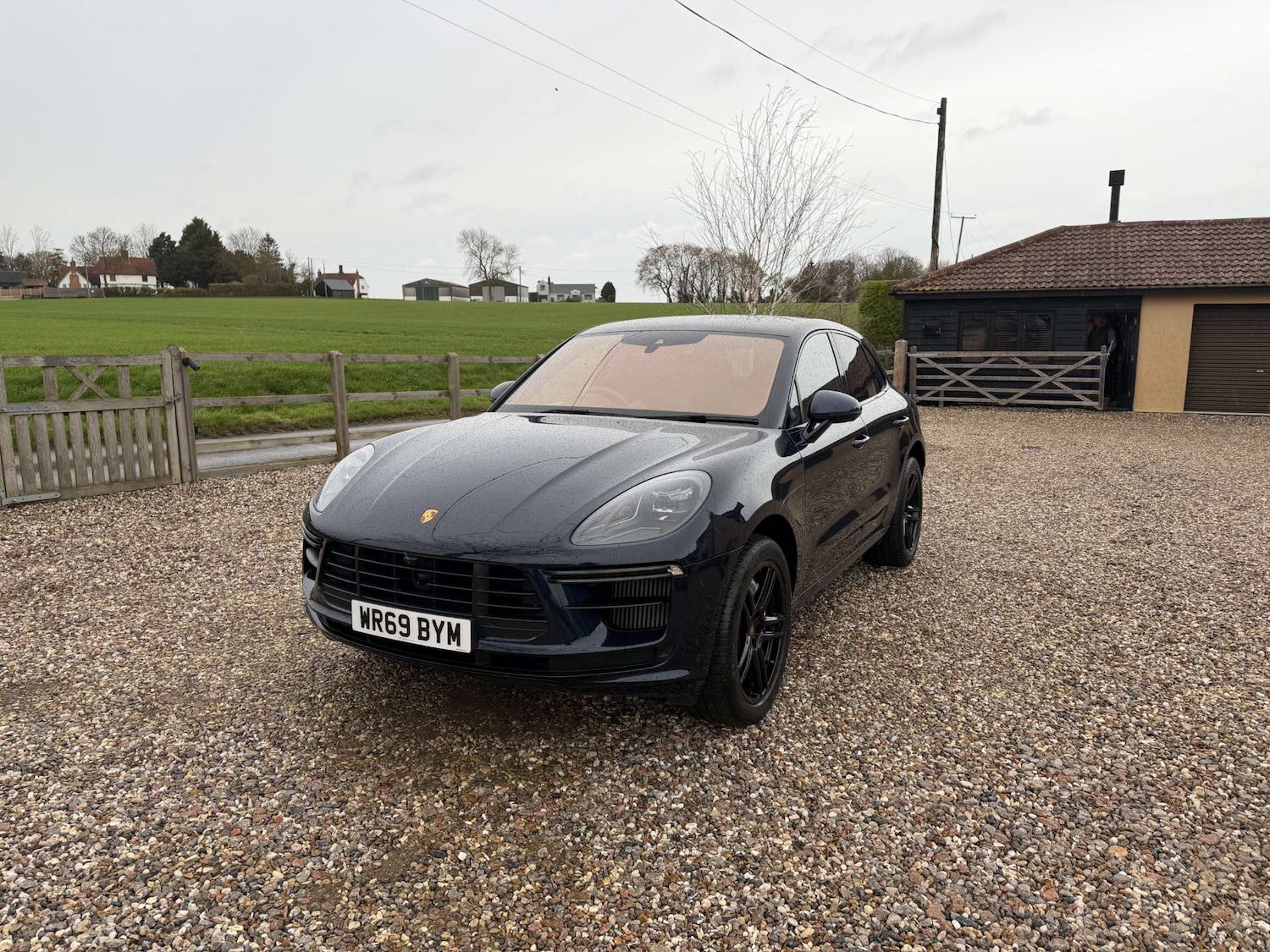 Used Porsche Macan 2019 for sale - 77905727: Photo 2