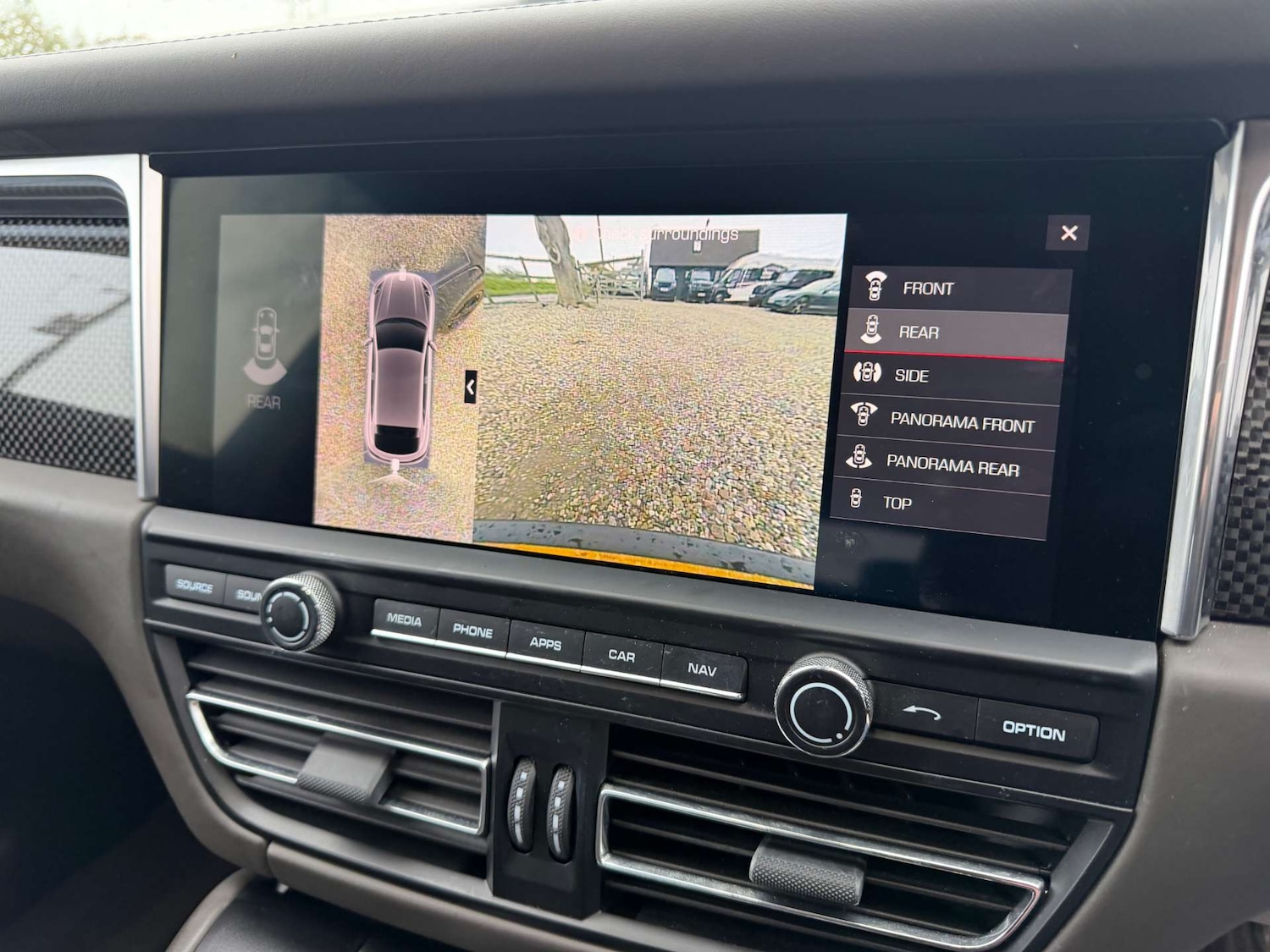 Used Porsche Macan 2019 for sale - 77905727: Photo 22