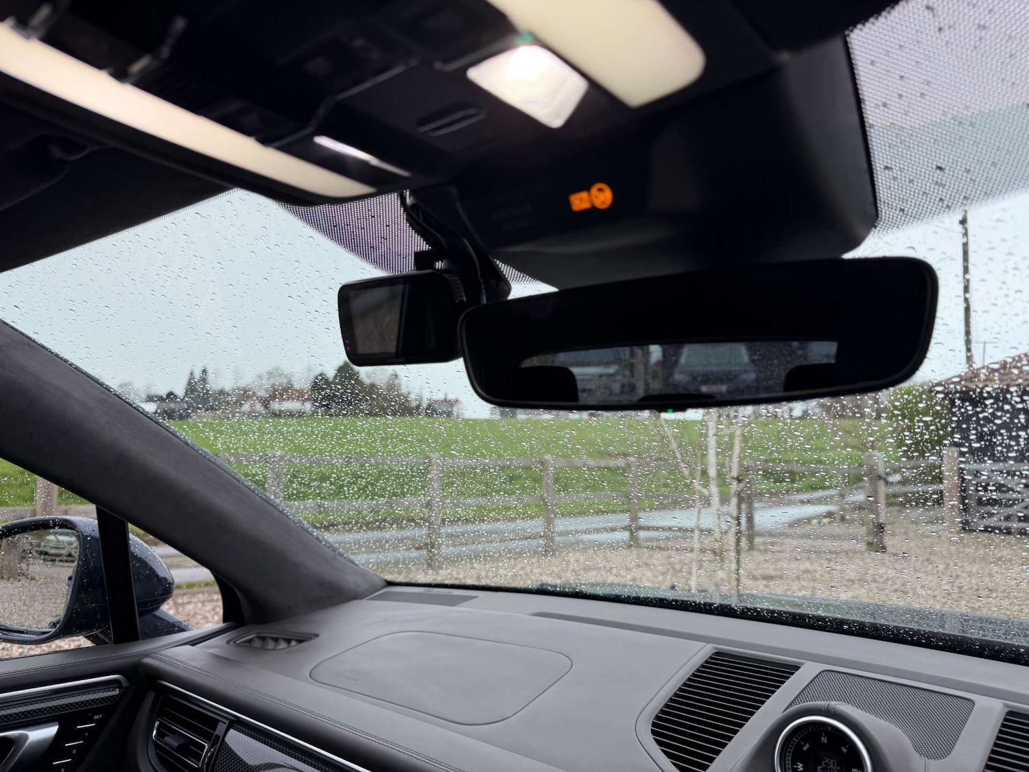 Used Porsche Macan 2019 for sale - 77905727: Photo 25