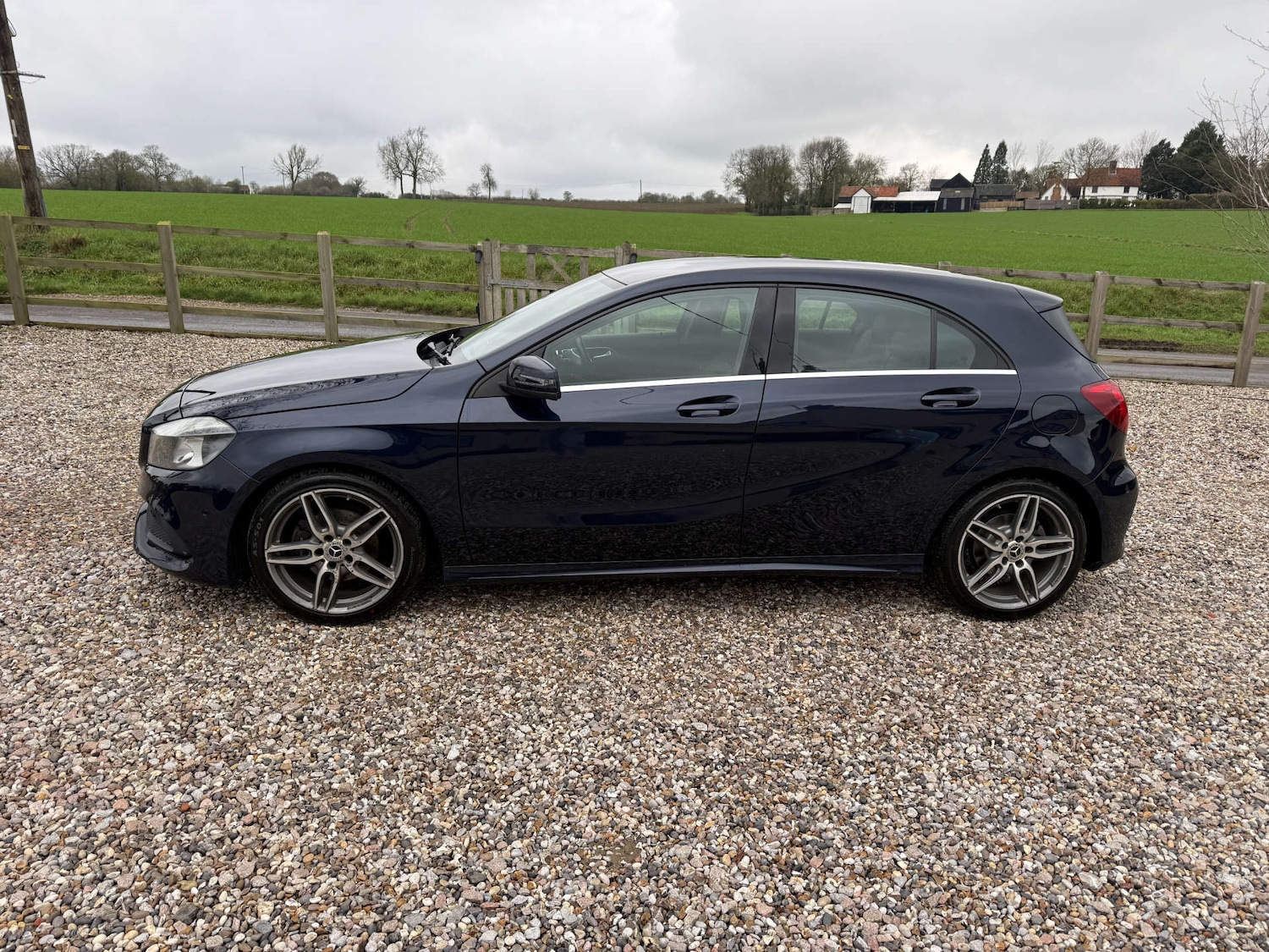 Used Mercedes-Benz A-Class 2017 for sale - 77535040: Photo 5