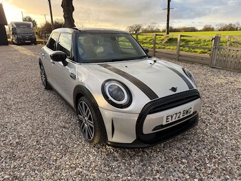 2022 - 1.5 Cooper Exclusive Auto 5dr