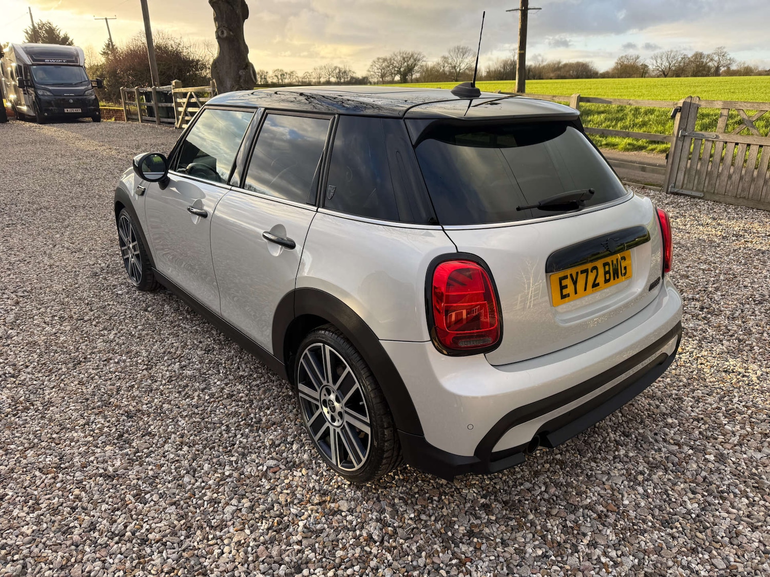 Used MINI Hatch 2022 for sale - 77072173: Photo 3