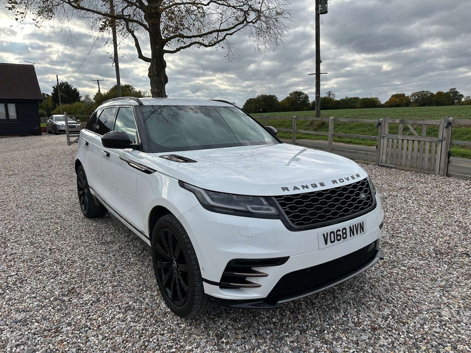 Used Land Rover Range Rover Velar 2018 for sale - 76216610: Photo 1