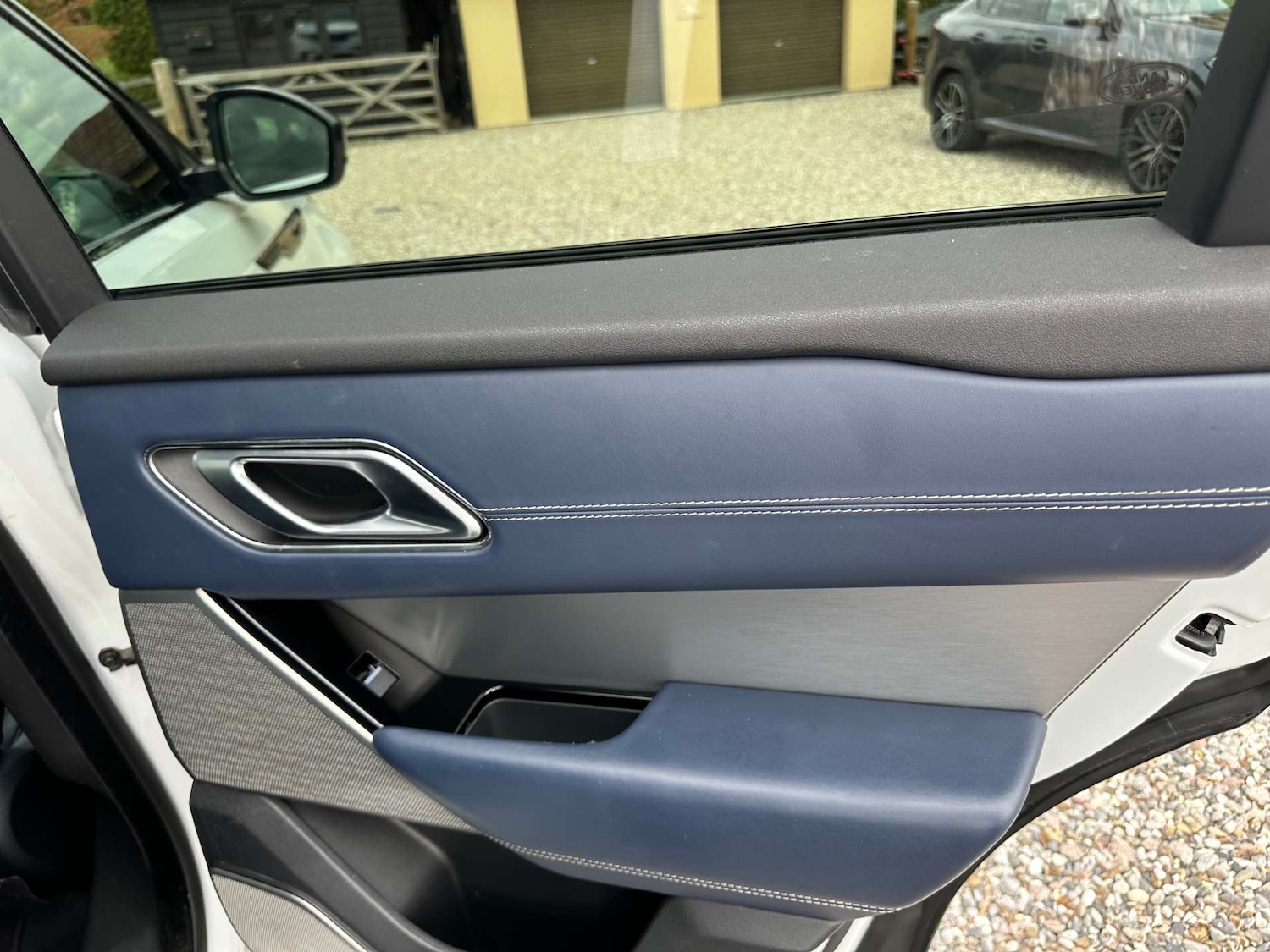 Used Land Rover Range Rover Velar 2018 for sale - 76216610: Photo 16