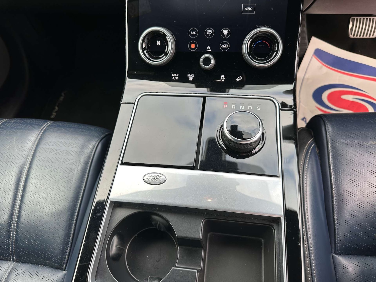 Used Land Rover Range Rover Velar 2018 for sale - 76216610: Photo 21