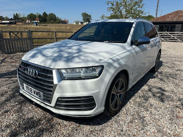 Used Audi Q7 2018 for sale - 76277926: Photo 2