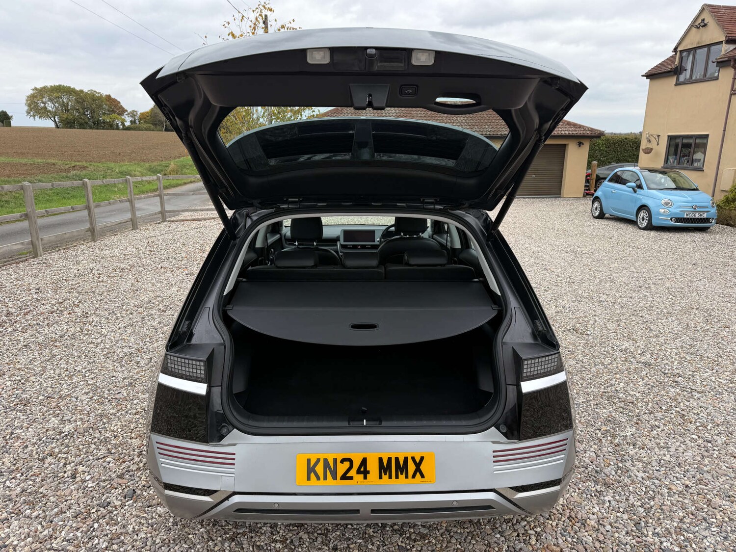 Used Hyundai IONIQ 5 2024 for sale - 76314080: Photo 11