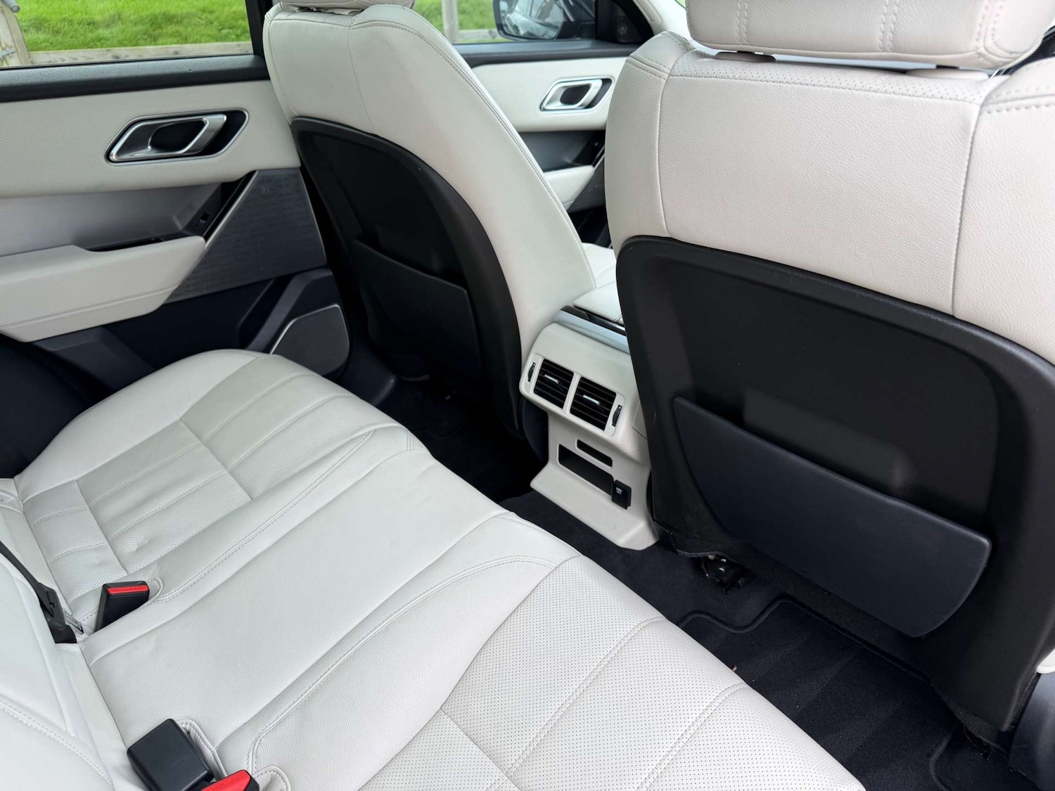 Used Land Rover Range Rover Velar 2018 for sale - 77911306: Photo 14