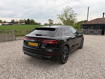 Used Audi Q8 2021 for sale - 78650510: Photo