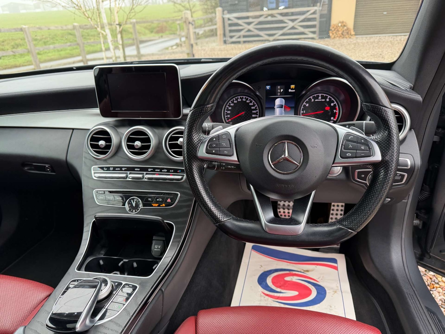 Used Mercedes-Benz C Class 2018 for sale - 77137405: Photo 16