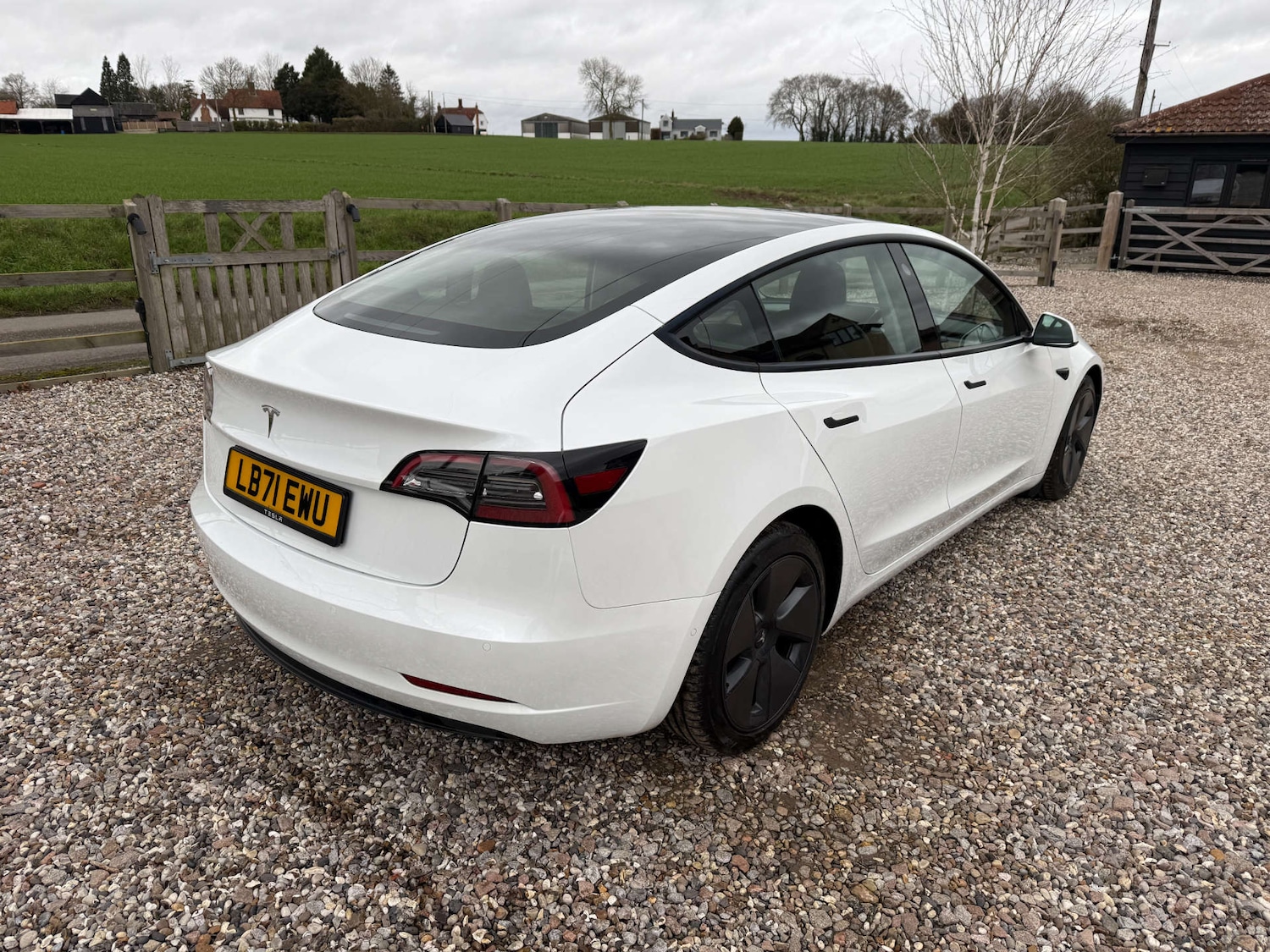 Used Tesla Model 3 2021 for sale - 77632191: Photo 4