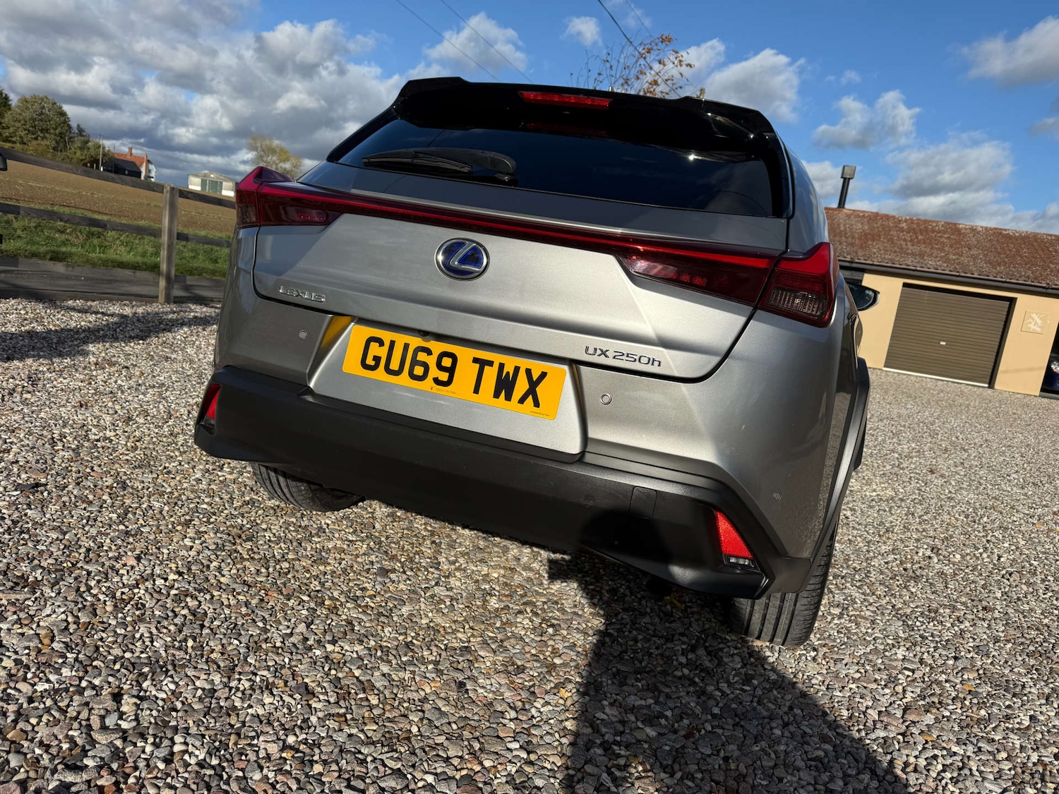 Used Lexus UX 2020 for sale - 76372238: Photo 9