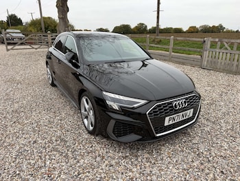 2021 - 30 TDI S Line 5dr
