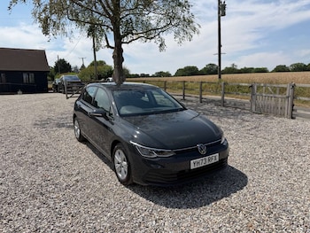 Used Volkswagen Golf 2023 for sale - 79184046: Photo