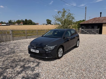 Used Volkswagen Golf 2023 for sale - 79184046: Photo
