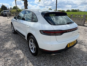 Used Porsche Macan 2019 for sale - 79400069: Photo