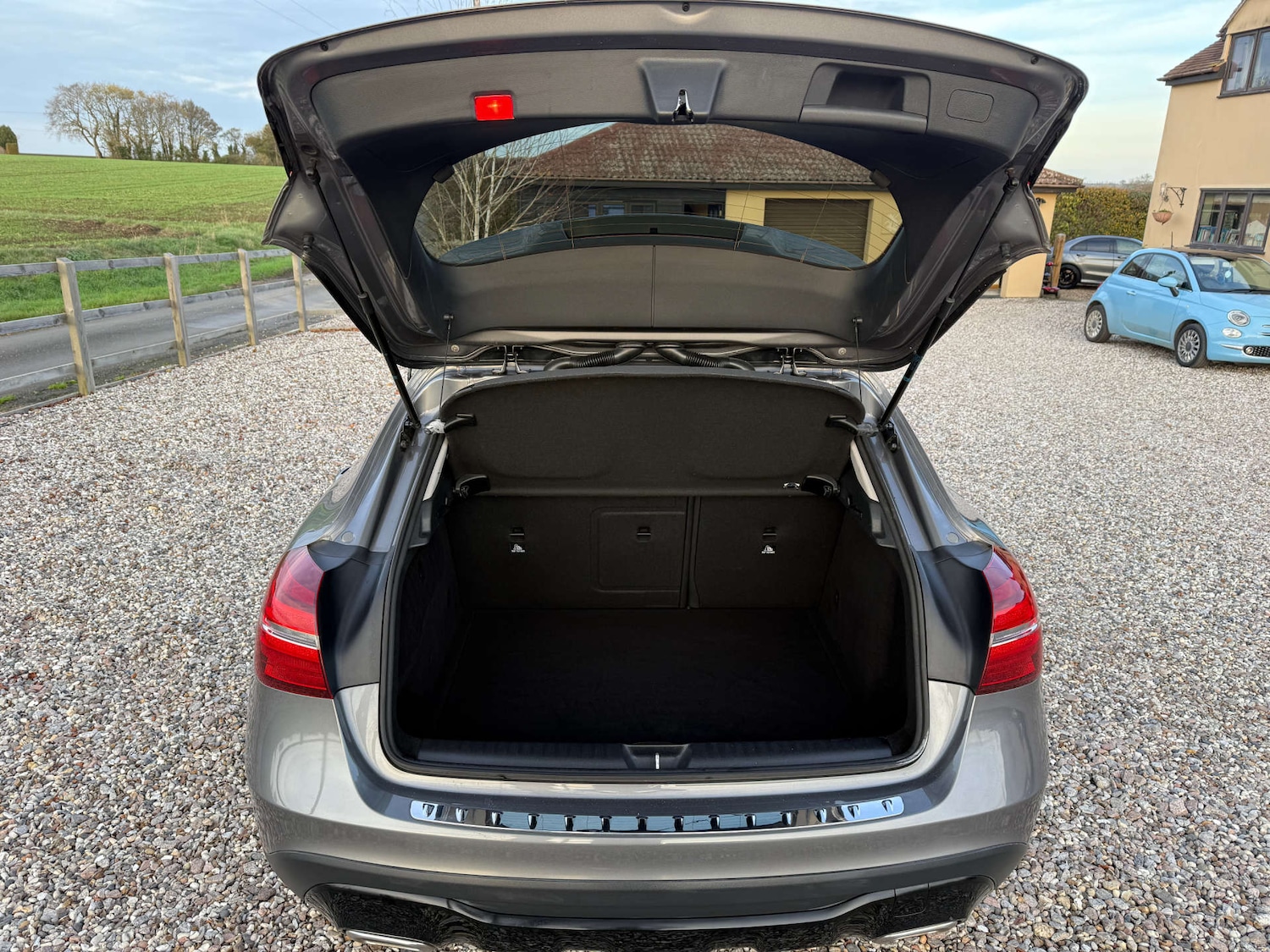 Used Mercedes-Benz GLA 2018 for sale - 76659839: Photo 12