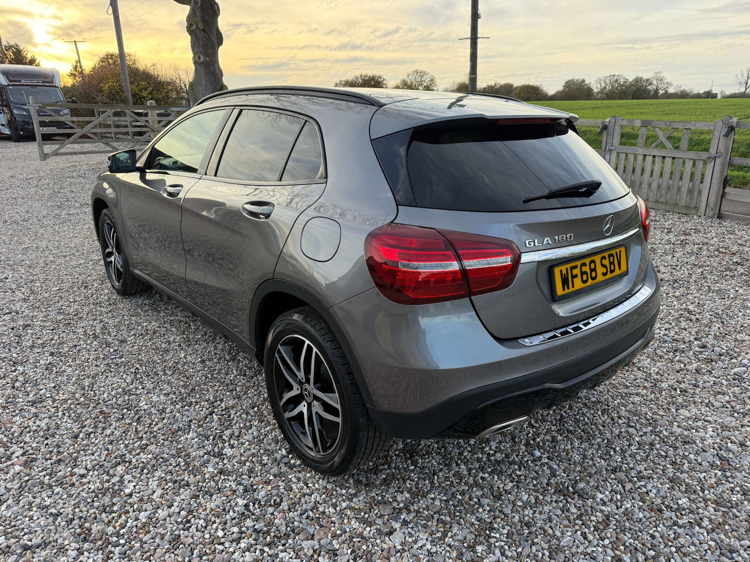 Used Mercedes-Benz GLA 2018 for sale - 76659839: Photo 3